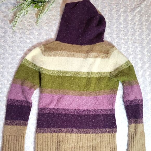 Maurices size medium color block hooded sweater - Picture 2 of 3